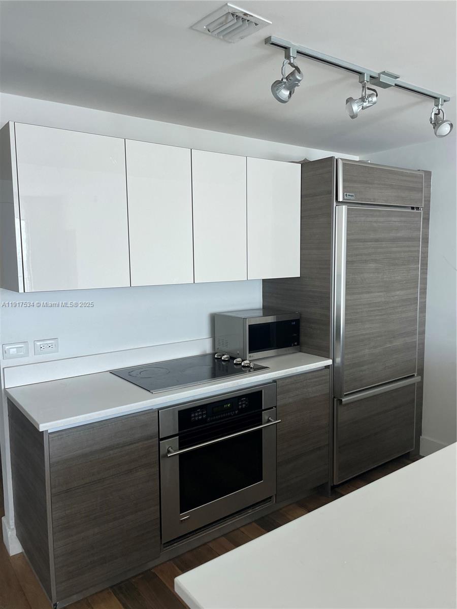 1100 S MIAMI AVE #4111, Miami FL 33130