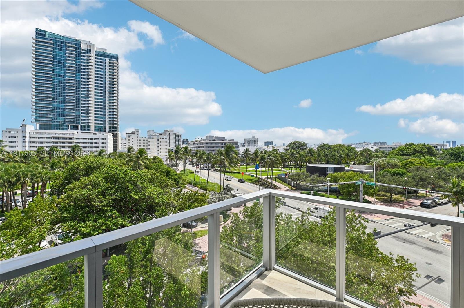 2201 Collins Ave #401, Miami Beach FL 33139