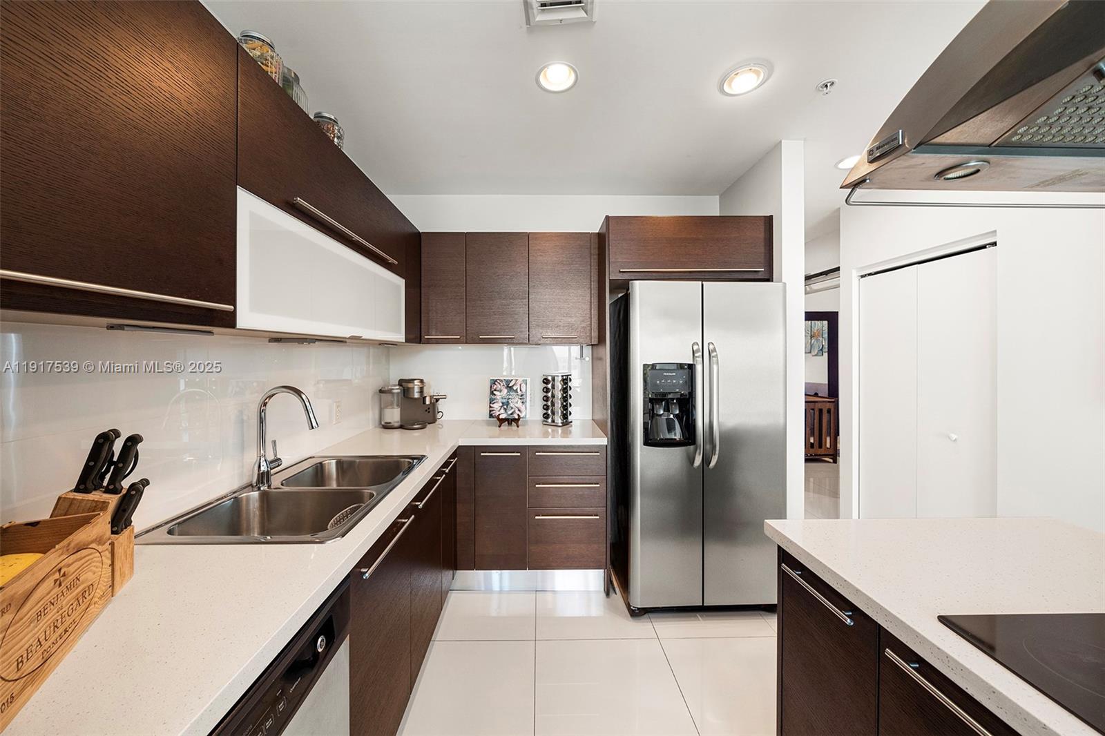 7930 East Dr #1206, North Bay Village FL 33141