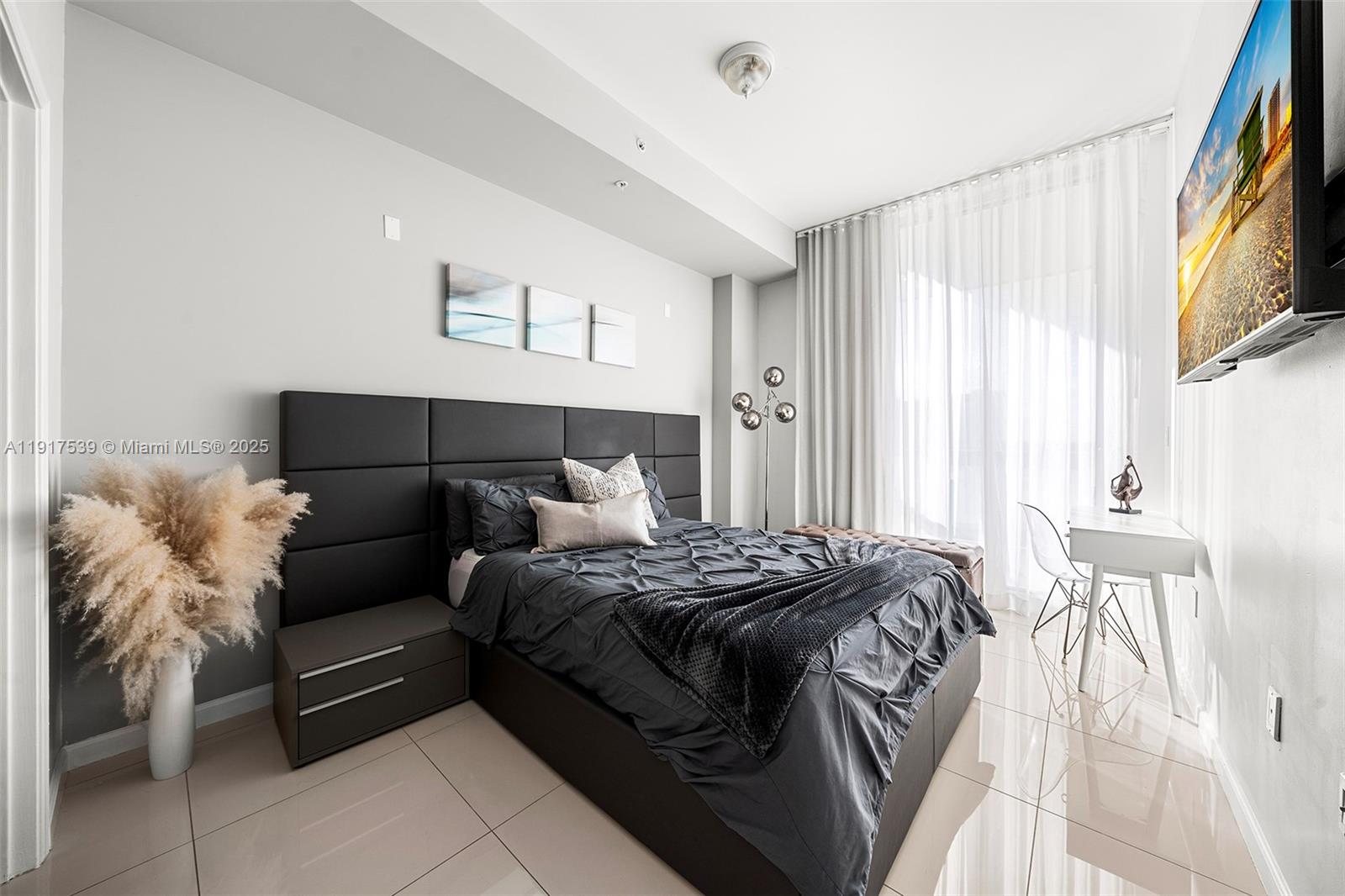 7930 East Dr #1206, North Bay Village FL 33141