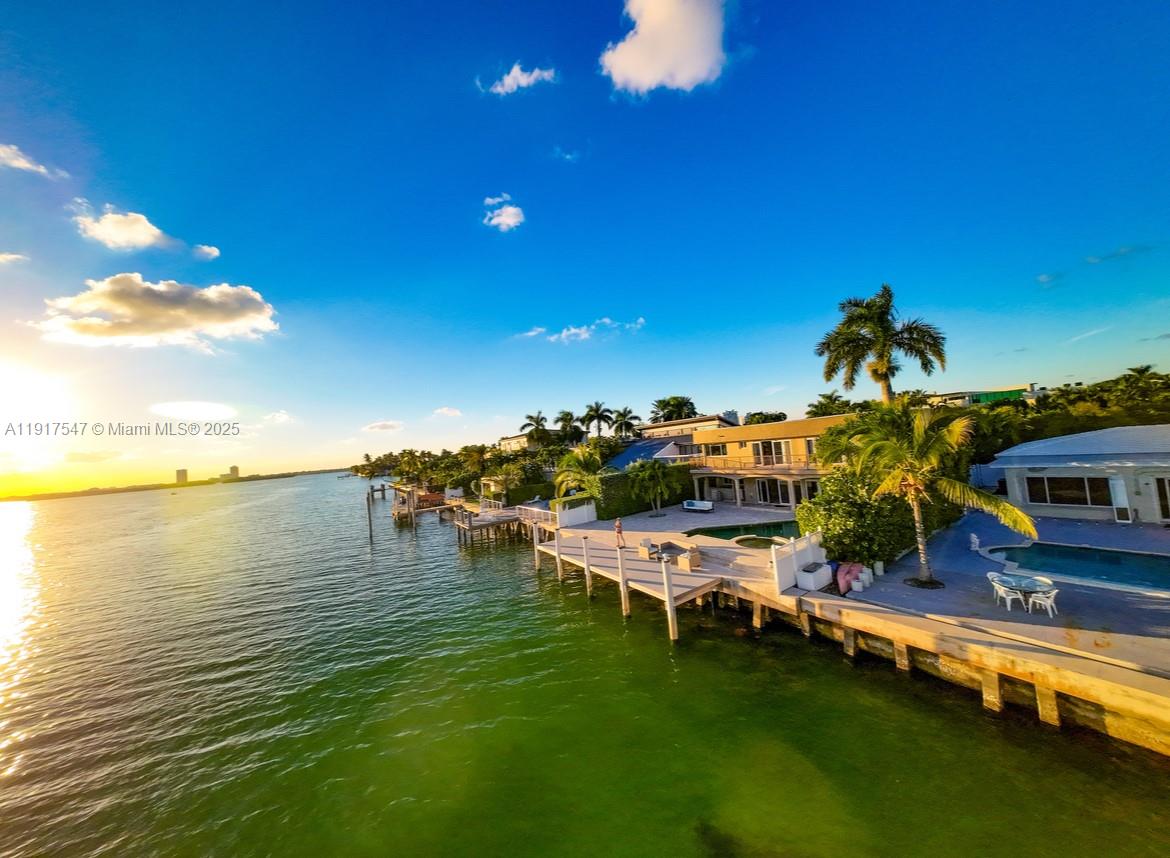 1500 S Treasure Dr, North Bay Village FL 33141