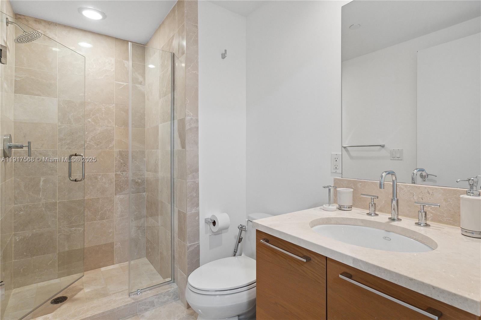 17001 Collins Ave #3102, Sunny Isles Beach FL 33160