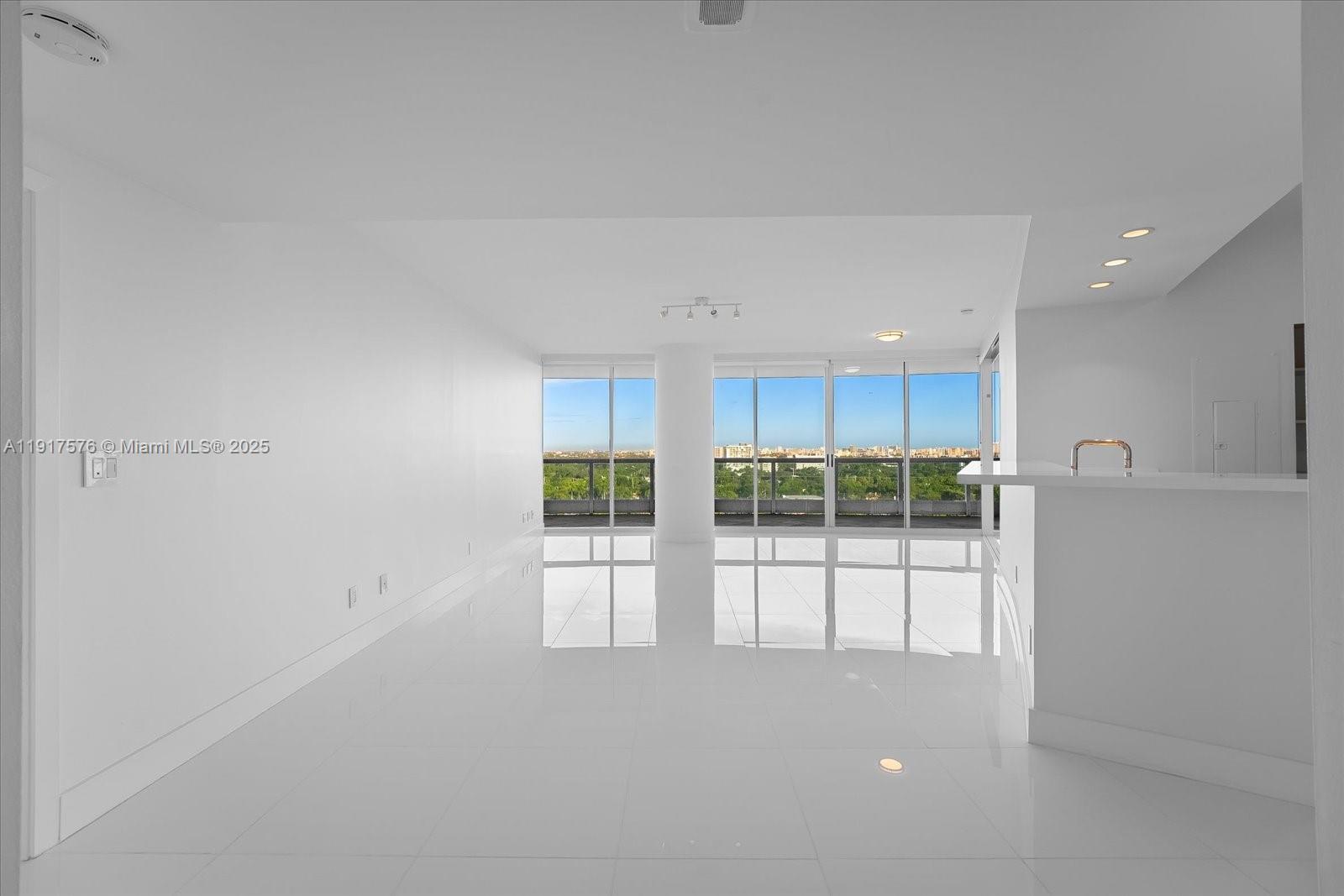 2127 Brickell Ave #1606, Miami FL 33129