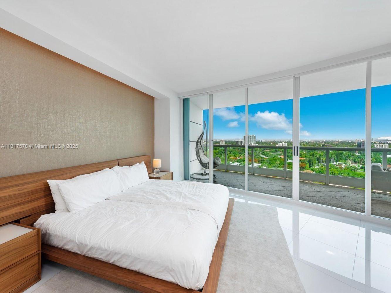 2127 Brickell Ave #1606, Miami FL 33129