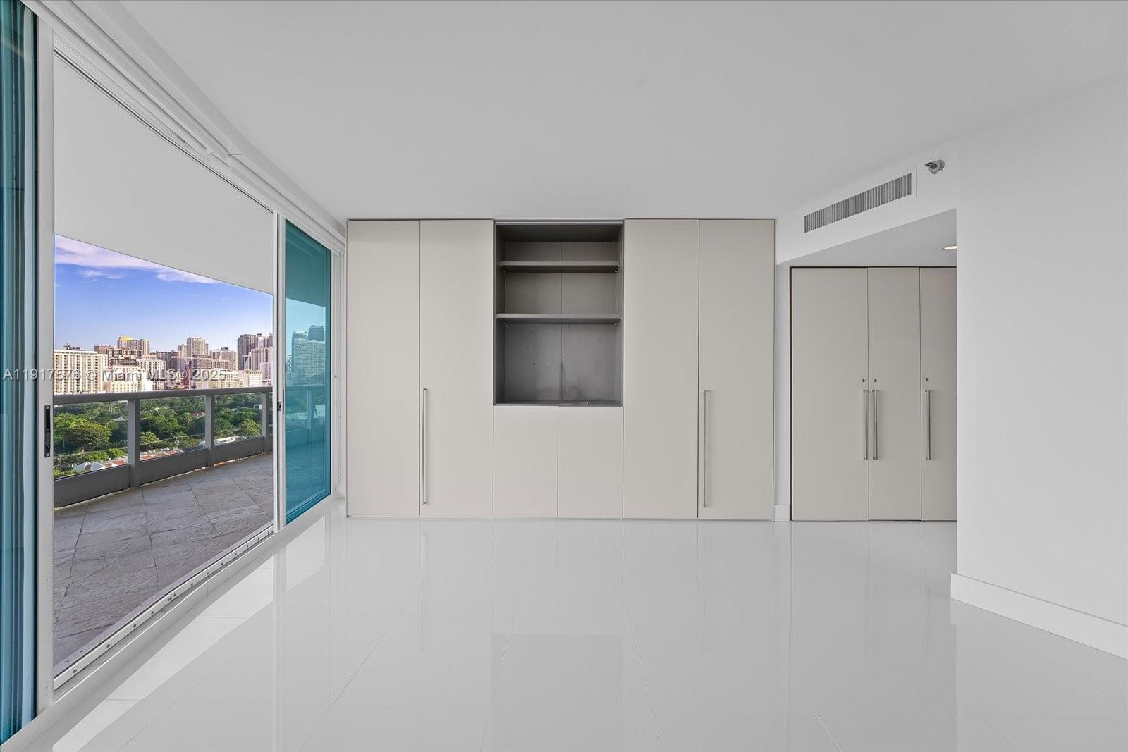 2127 Brickell Ave #1606, Miami FL 33129