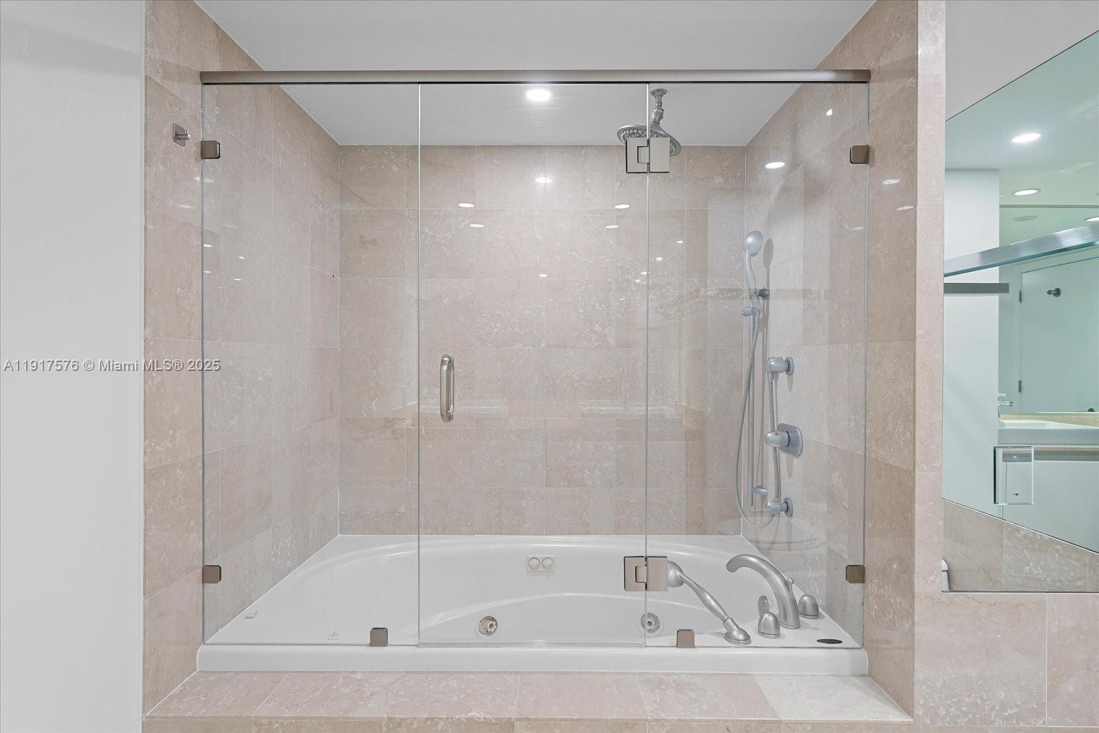 2127 Brickell Ave #1606, Miami FL 33129