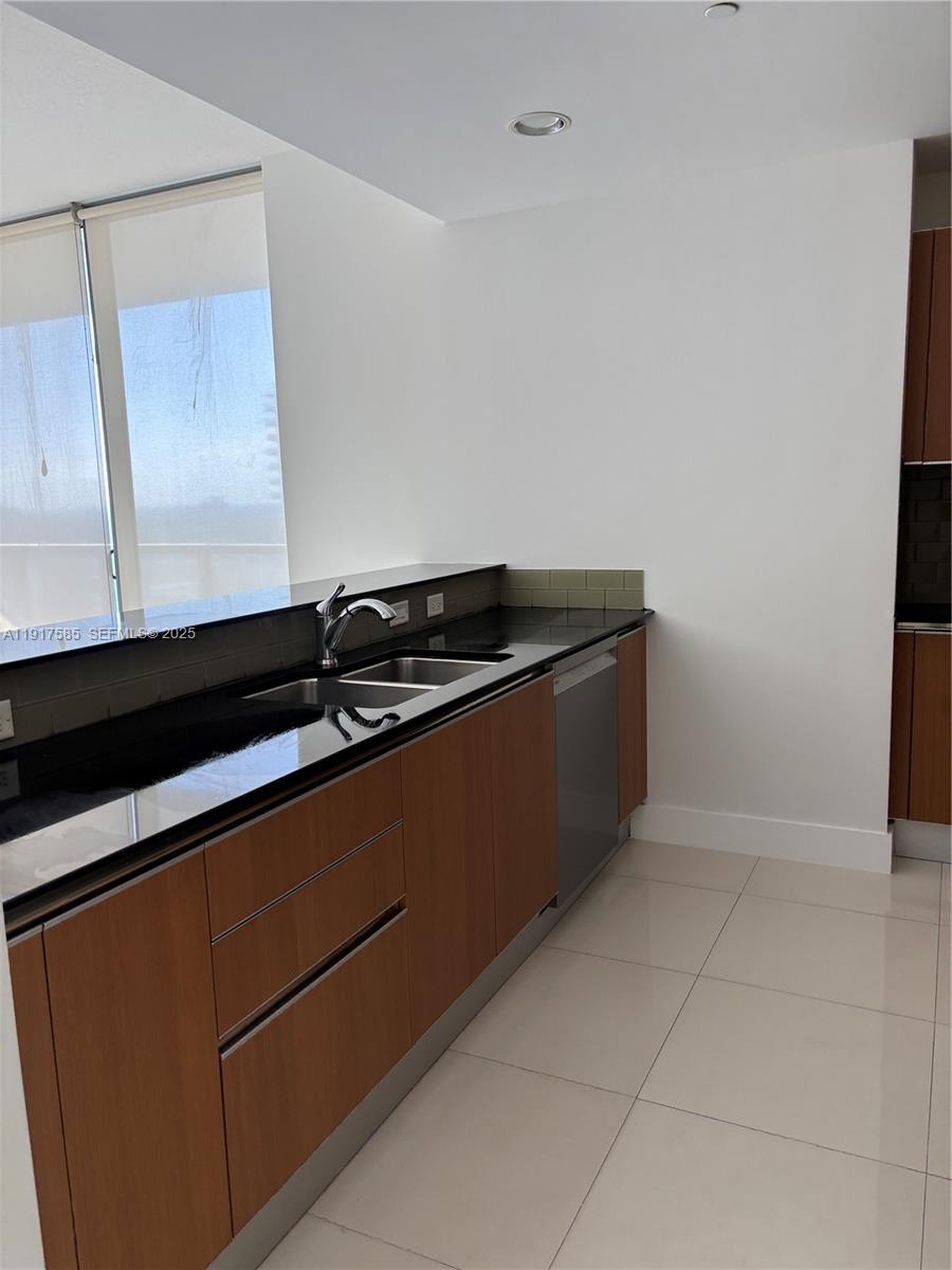 1050 Brickell Ave #3014, Miami FL 33131
