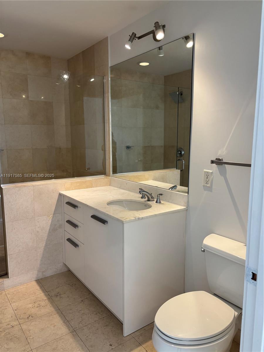 1050 Brickell Ave #3014, Miami FL 33131