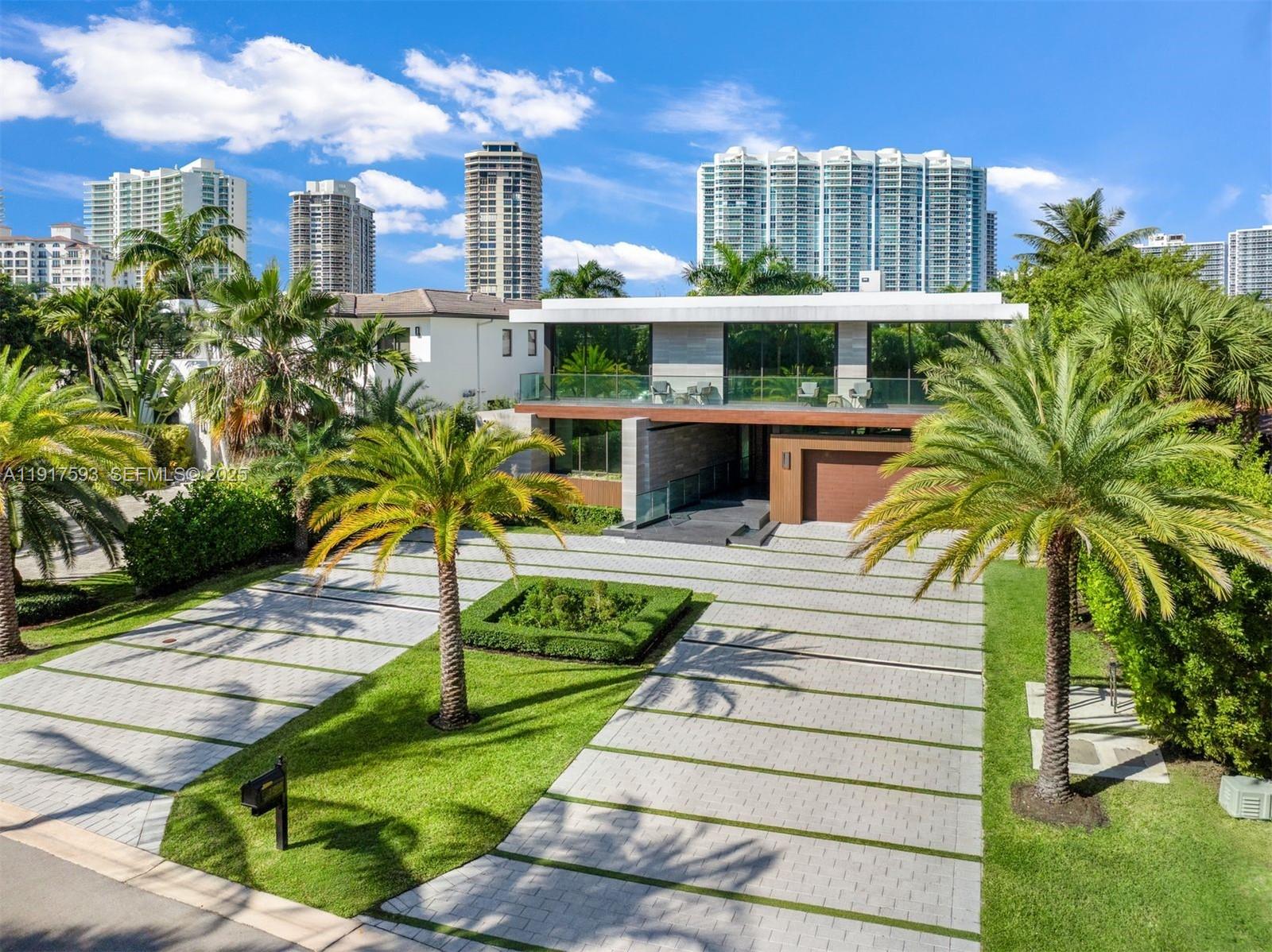 342 S Parkway, Golden Beach FL 33160