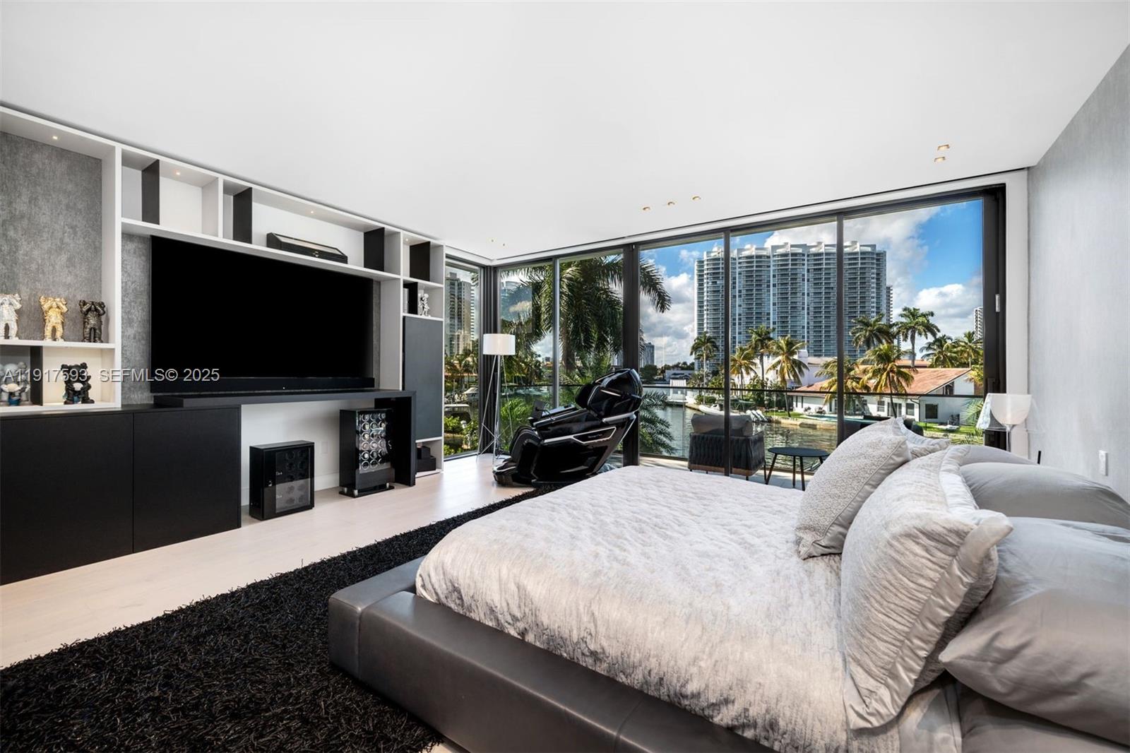342 S Parkway, Golden Beach FL 33160