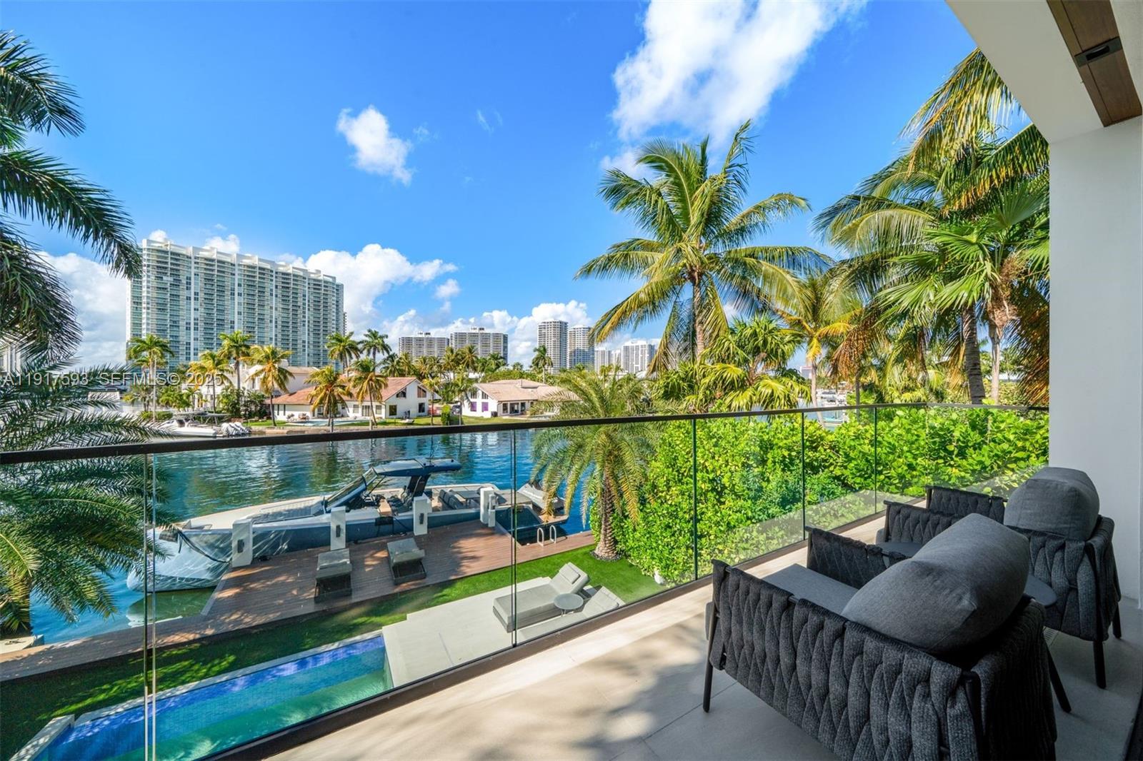 342 S Parkway, Golden Beach FL 33160