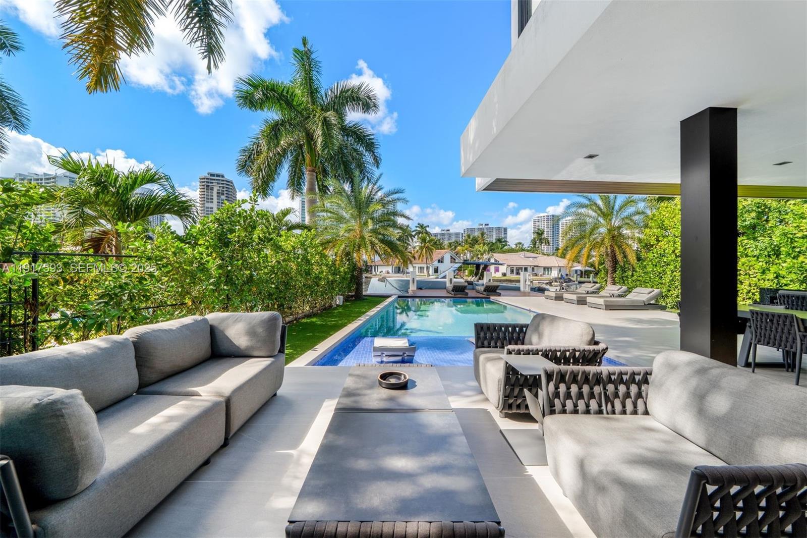 342 S Parkway, Golden Beach FL 33160