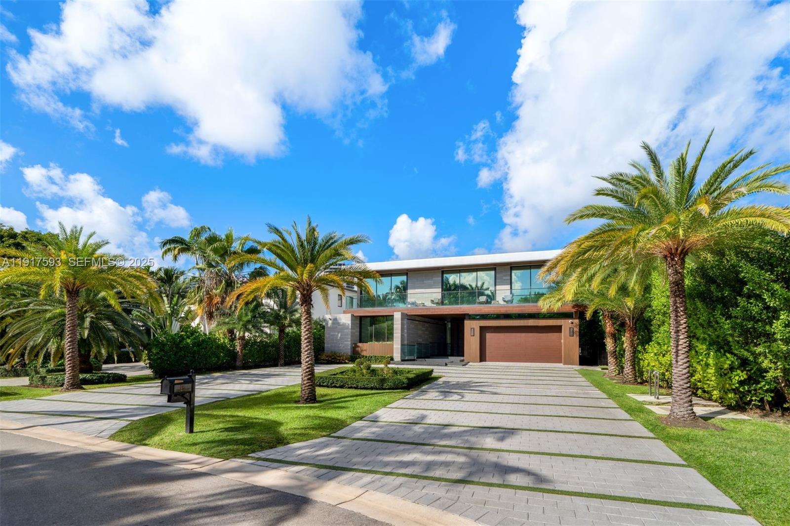 342 S Parkway, Golden Beach FL 33160