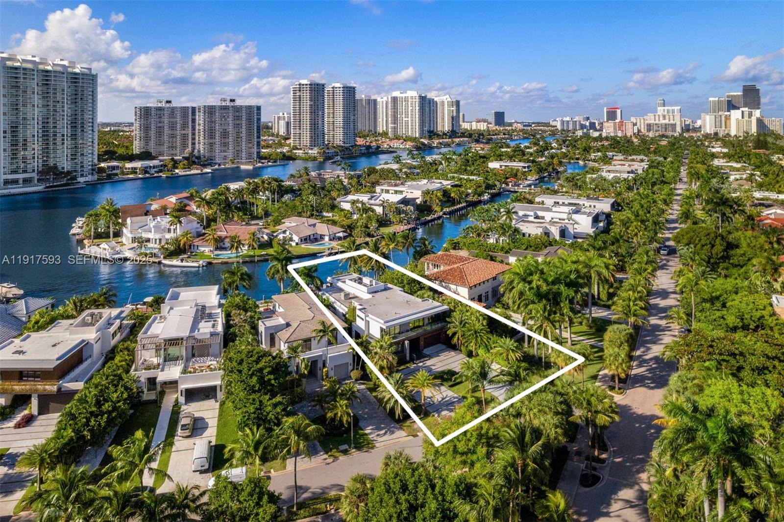 342 S Parkway, Golden Beach FL 33160