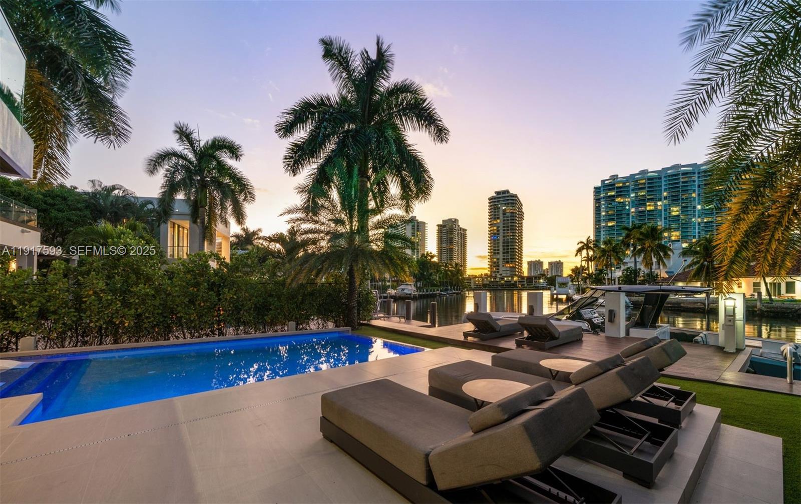 342 S Parkway, Golden Beach FL 33160