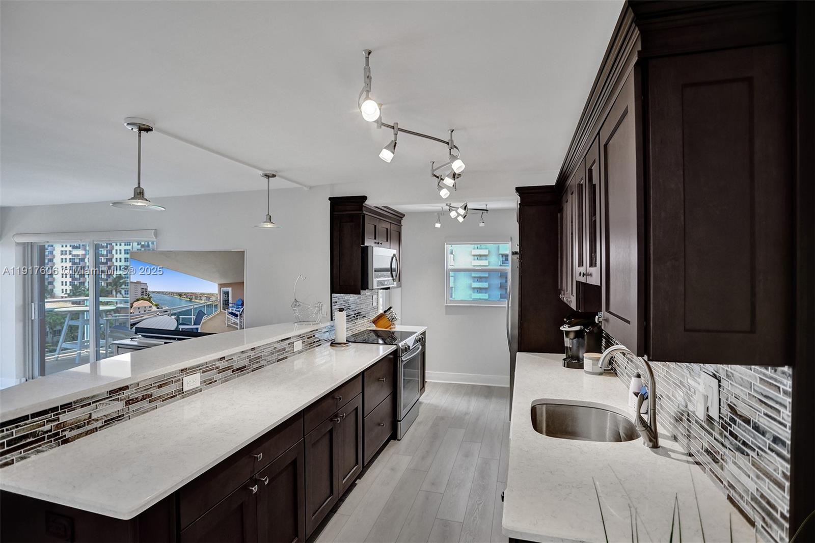 1160 Hillsboro Mile #701, Hillsboro Beach FL 33062