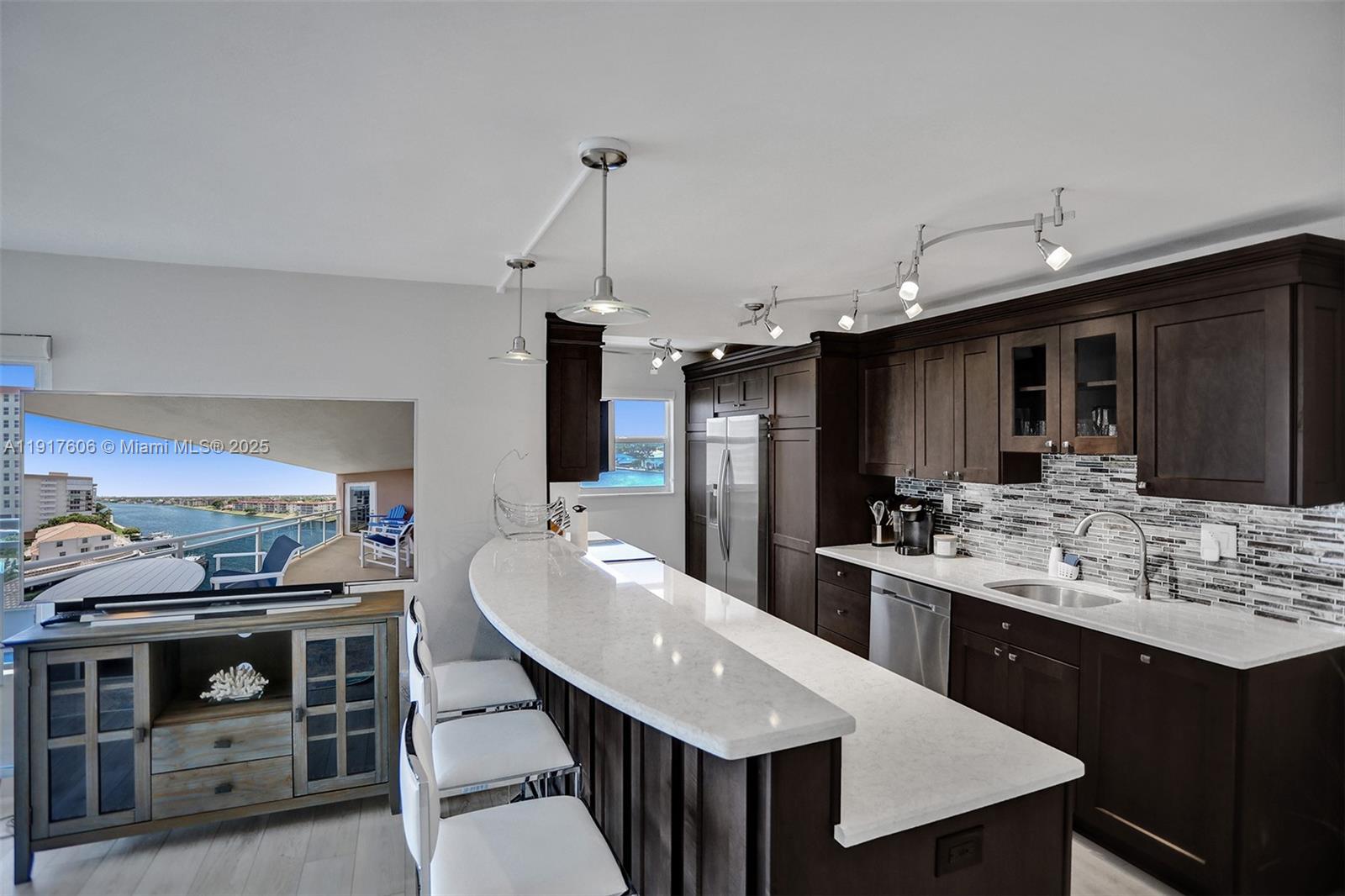 1160 Hillsboro Mile #701, Hillsboro Beach FL 33062
