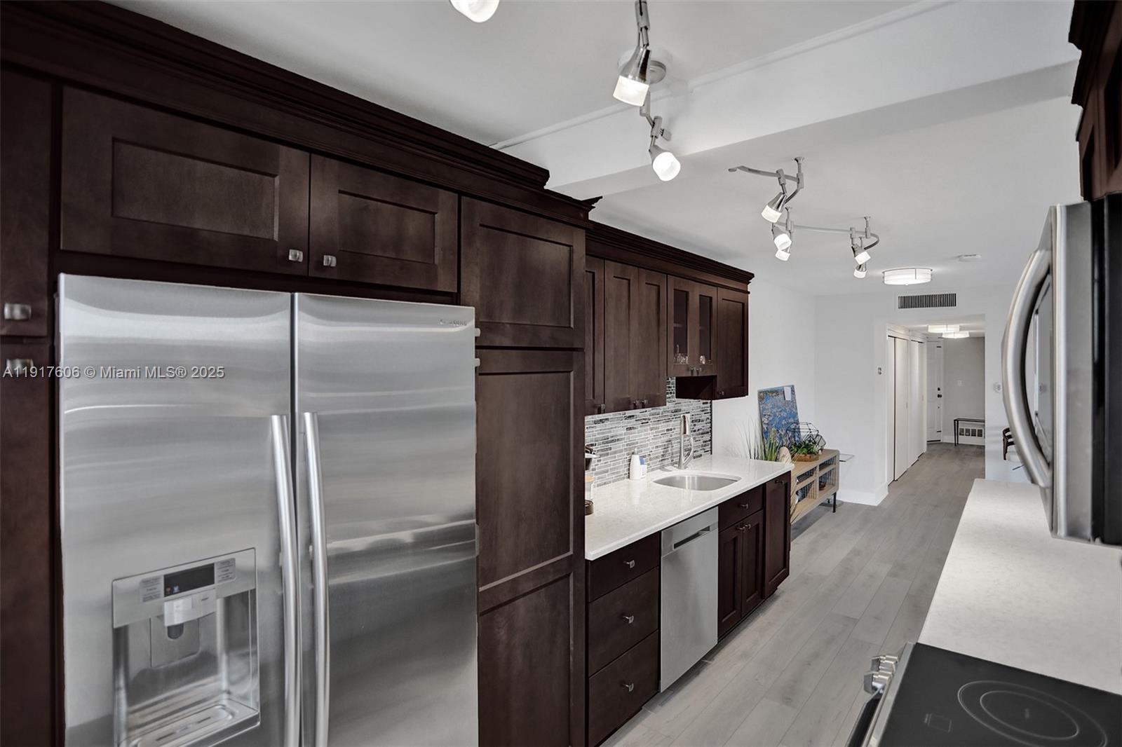 1160 Hillsboro Mile #701, Hillsboro Beach FL 33062
