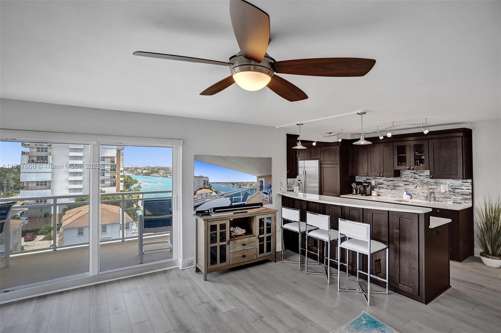 1160 Hillsboro Mile #701, Hillsboro Beach FL 33062
