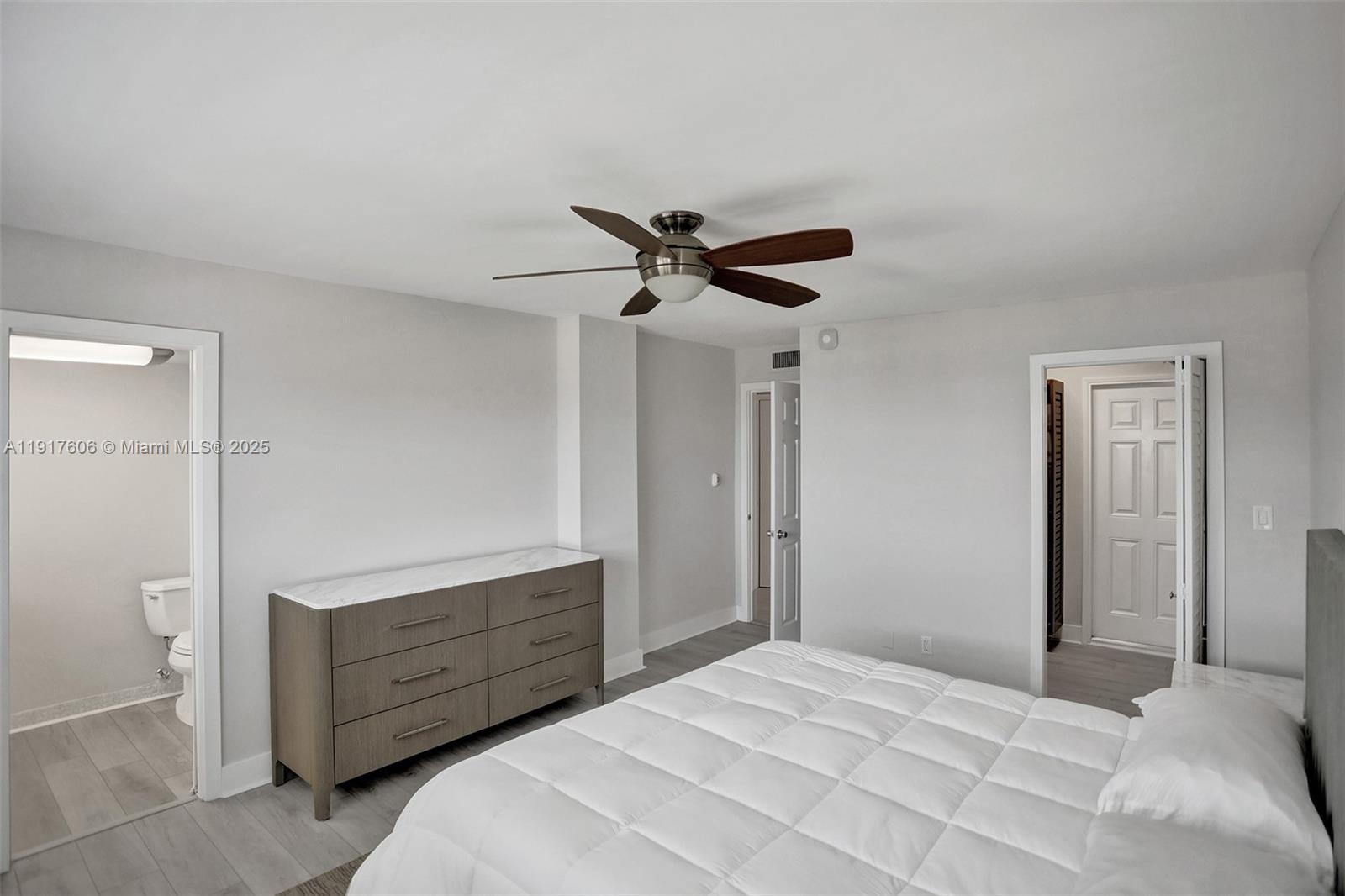 1160 Hillsboro Mile #701, Hillsboro Beach FL 33062