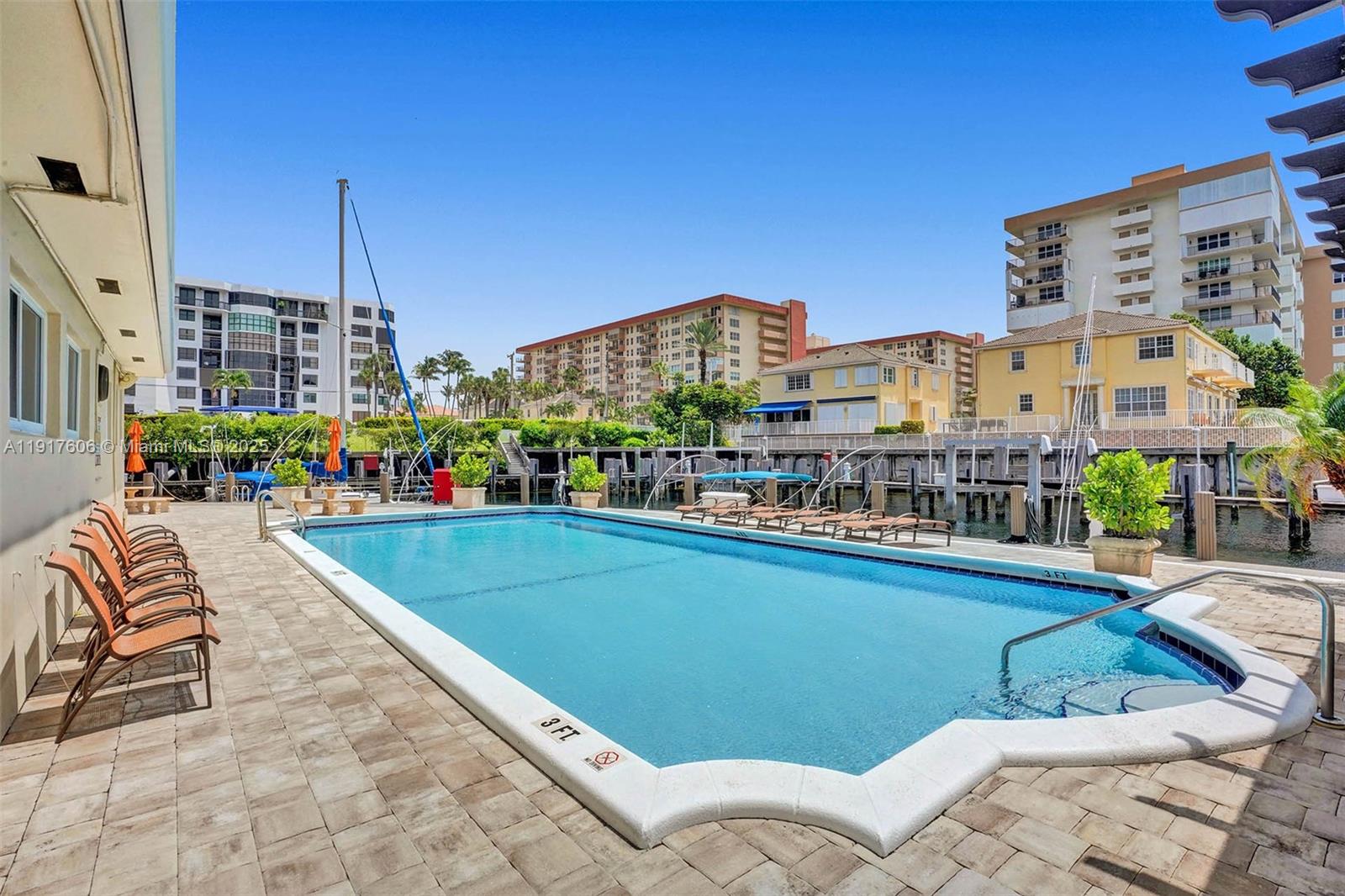 1160 Hillsboro Mile #701, Hillsboro Beach FL 33062
