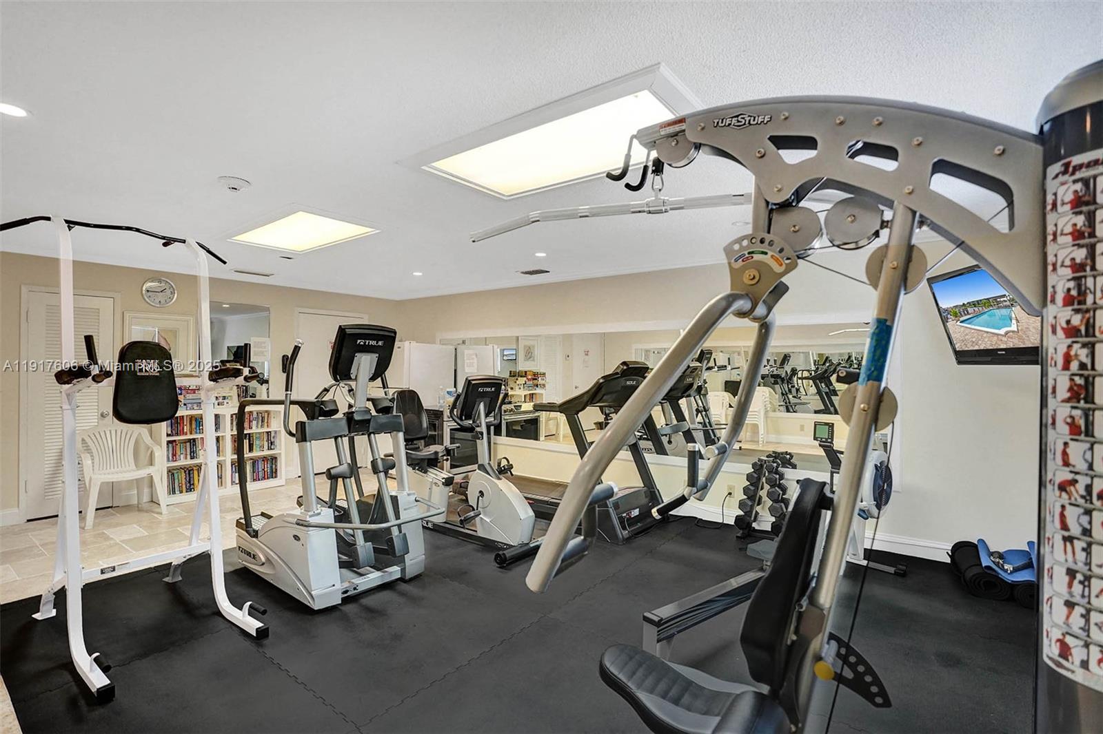 1160 Hillsboro Mile #701, Hillsboro Beach FL 33062