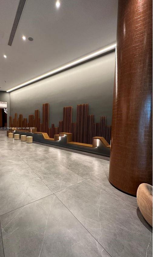 350 S Miami Ave #3215, Miami FL 33130