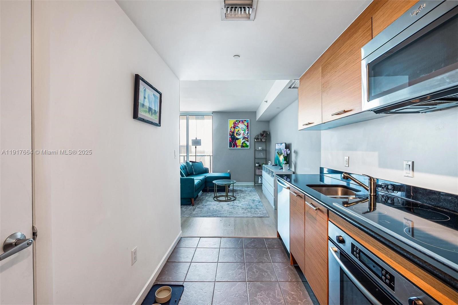 50 Biscayne Blvd #5209, Miami FL 33132