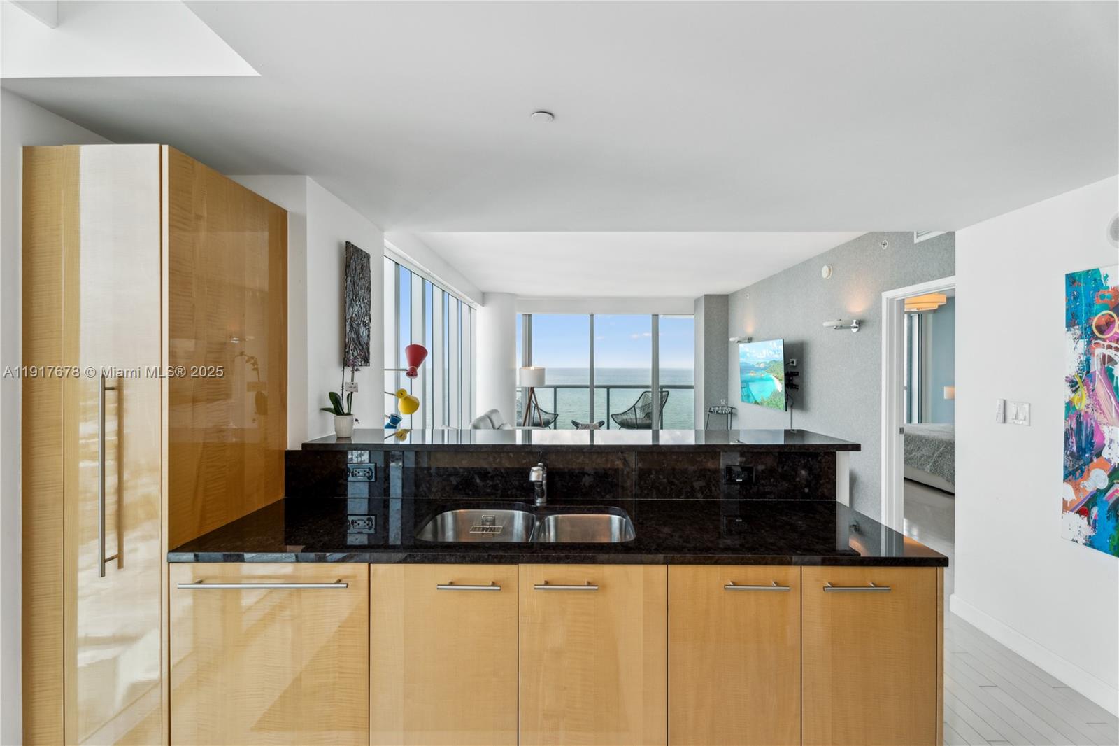 6799 Collins Ave #1602, Miami Beach FL 33141