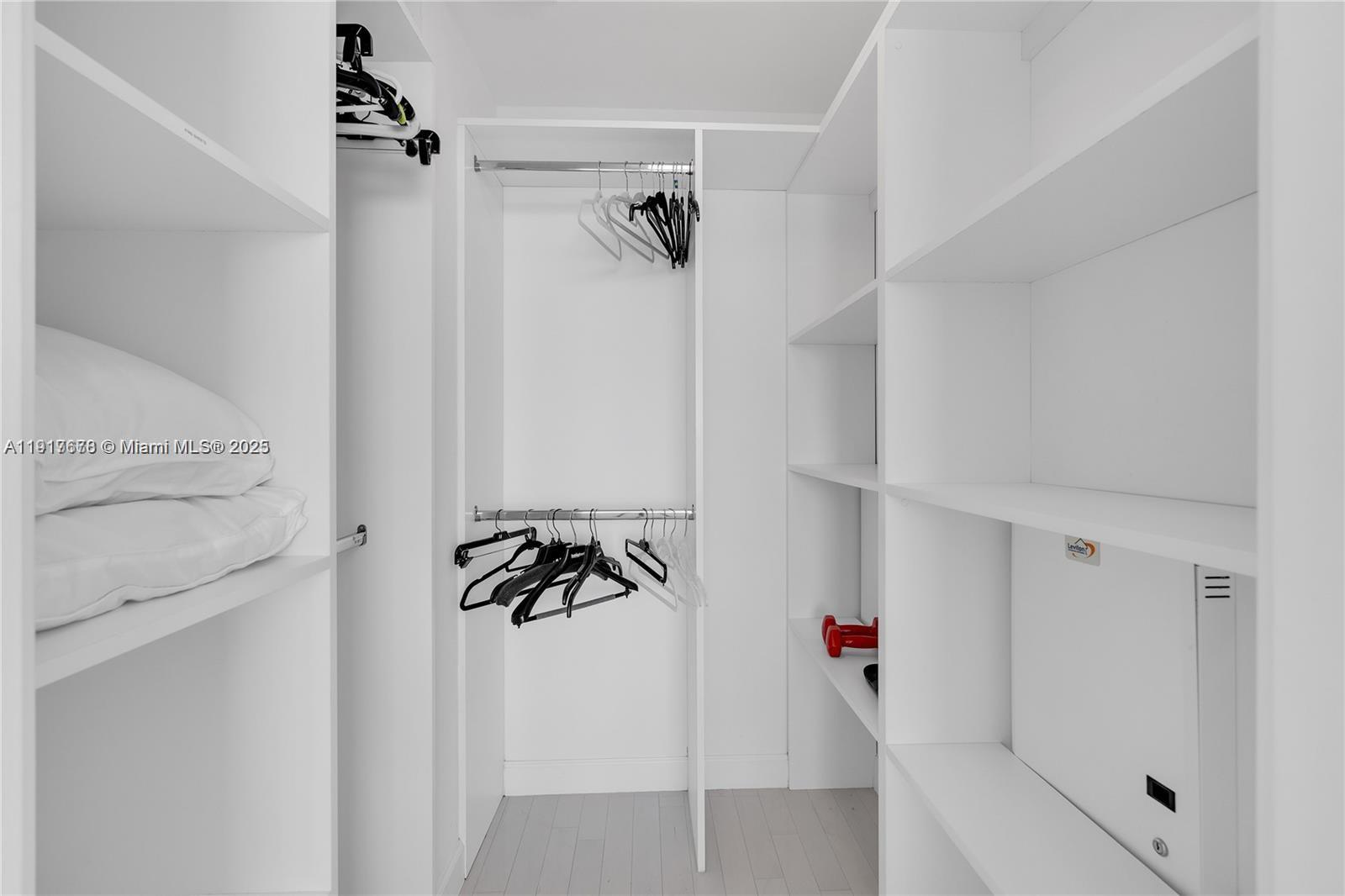 6799 Collins Ave #1602, Miami Beach FL 33141