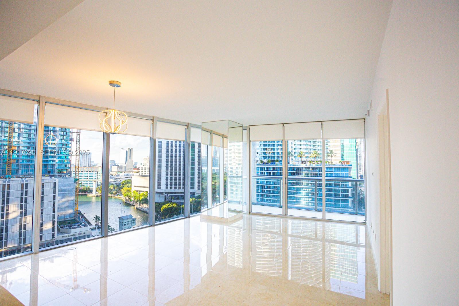 475 Brickell Ave #1615, Miami FL 33131
