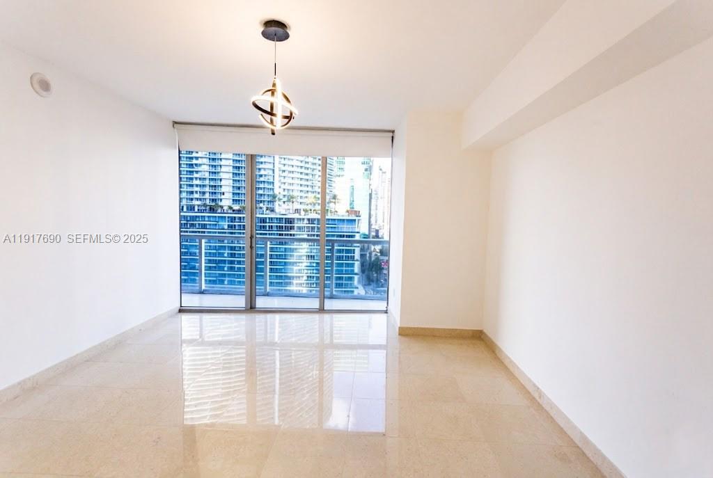 475 Brickell Ave #1615, Miami FL 33131