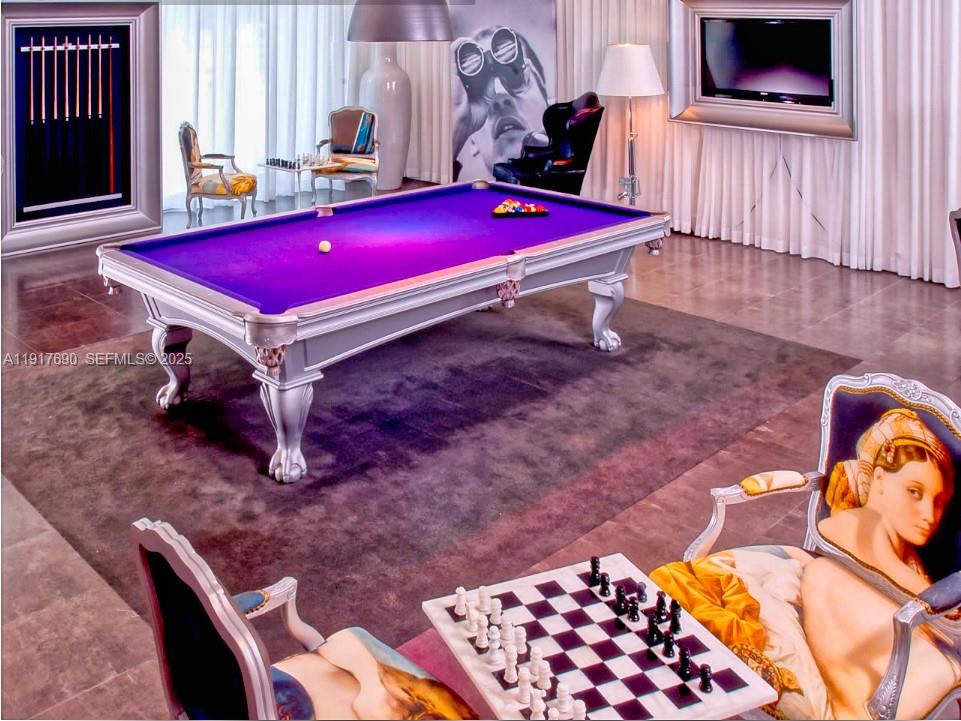 475 Brickell Ave #1615, Miami FL 33131
