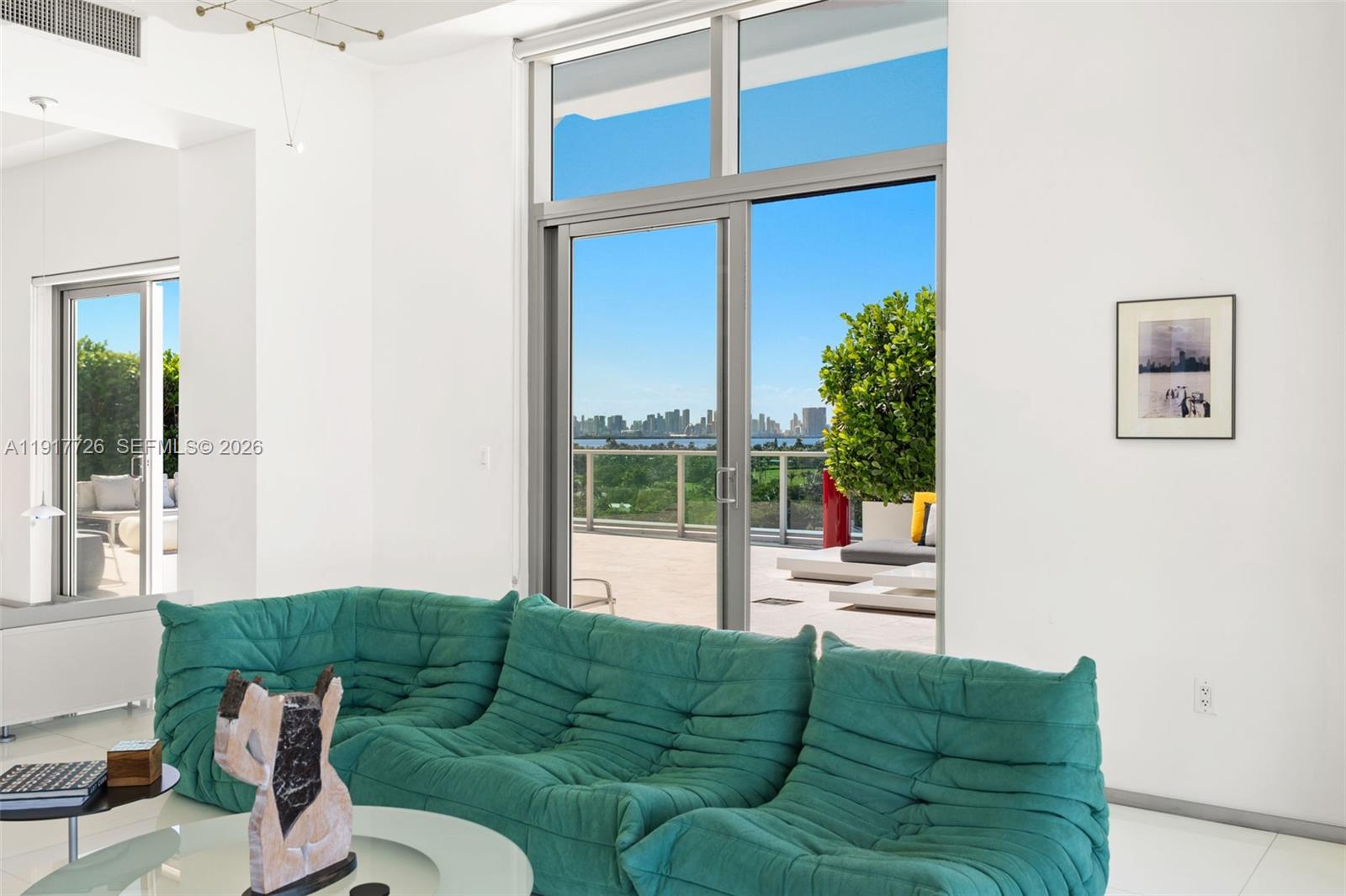 201 Aqua Ave #801, Miami Beach FL 33141