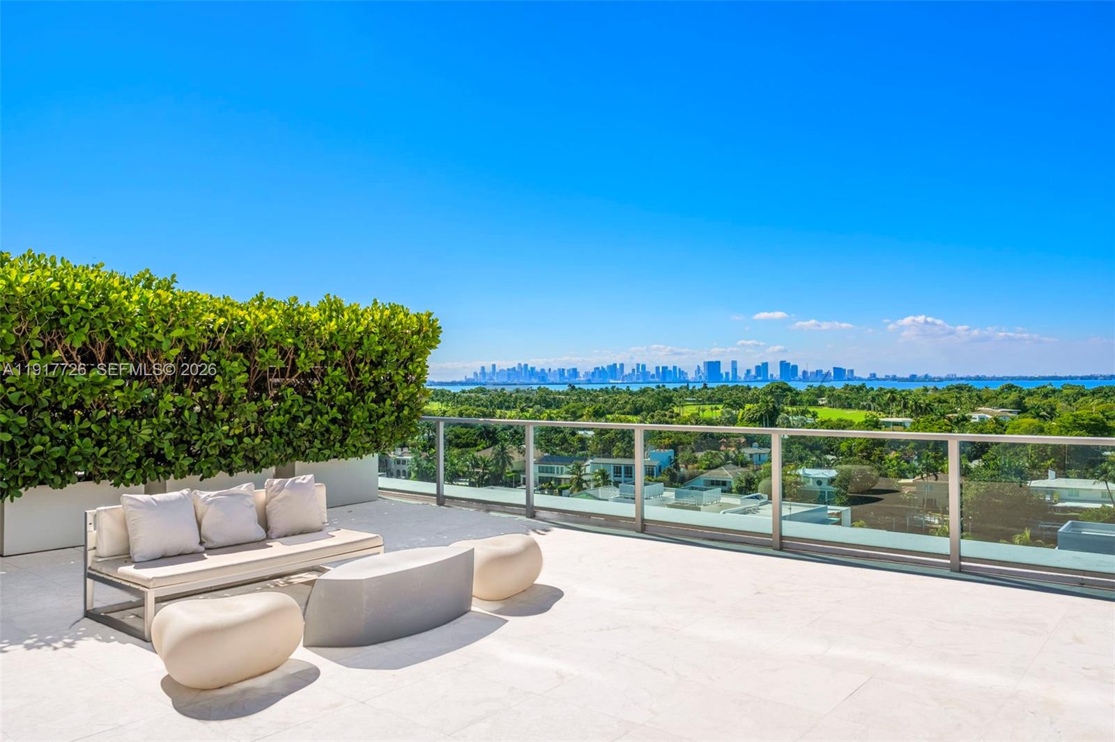 201 Aqua Ave #801, Miami Beach FL 33141