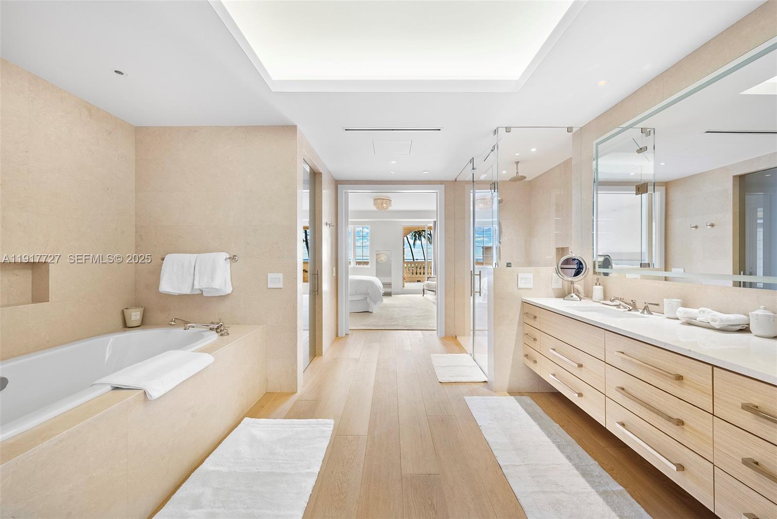 7916 Fisher Island Dr #7916, Miami Beach FL 33109