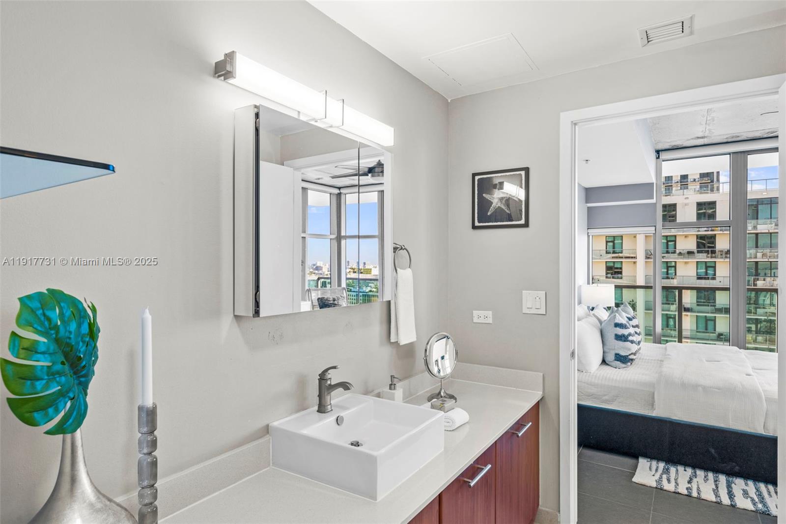 3301 NE 1st Ave #H2201, Miami FL 33137