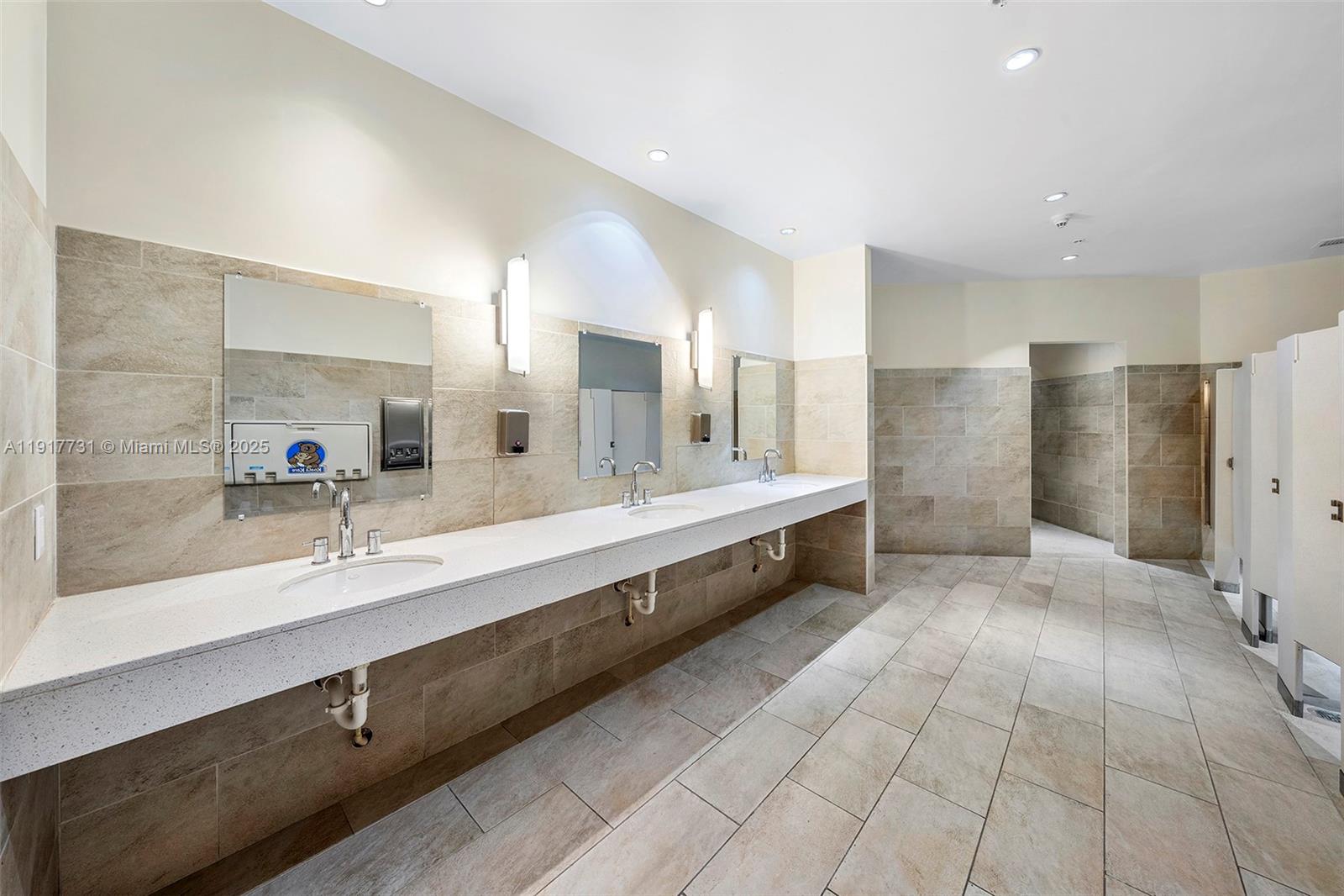 3301 NE 1st Ave #H2201, Miami FL 33137