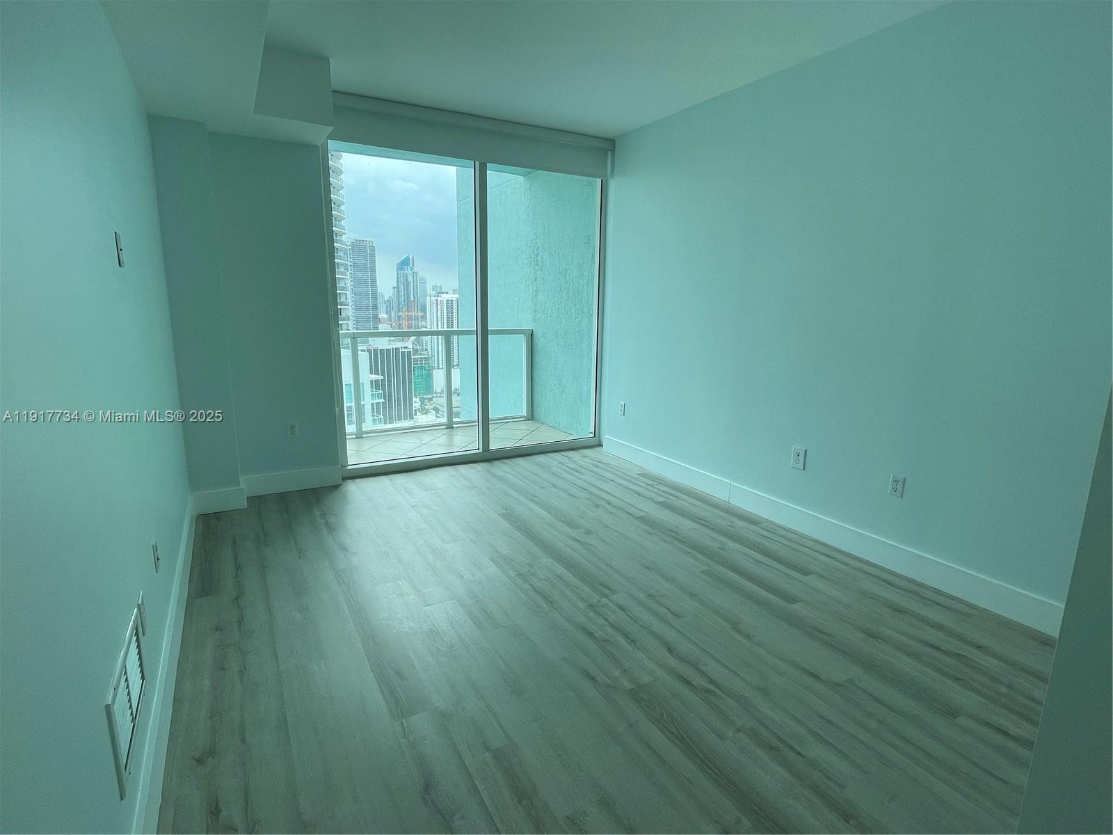 1900 N Bayshore Dr #3907, Miami FL 33132