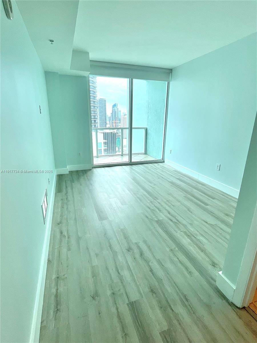 1900 N Bayshore Dr #3907, Miami FL 33132