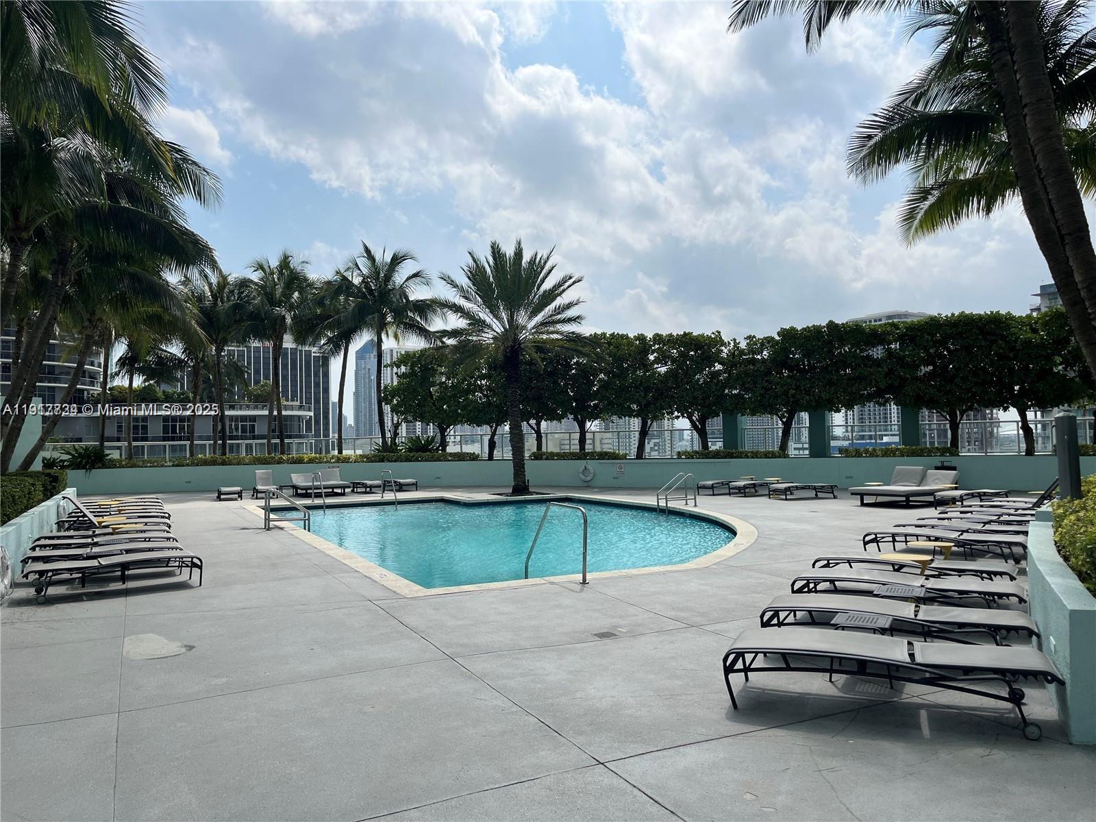 1900 N Bayshore Dr #3907, Miami FL 33132