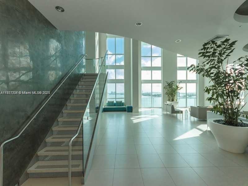 1900 N Bayshore Dr #3907, Miami FL 33132