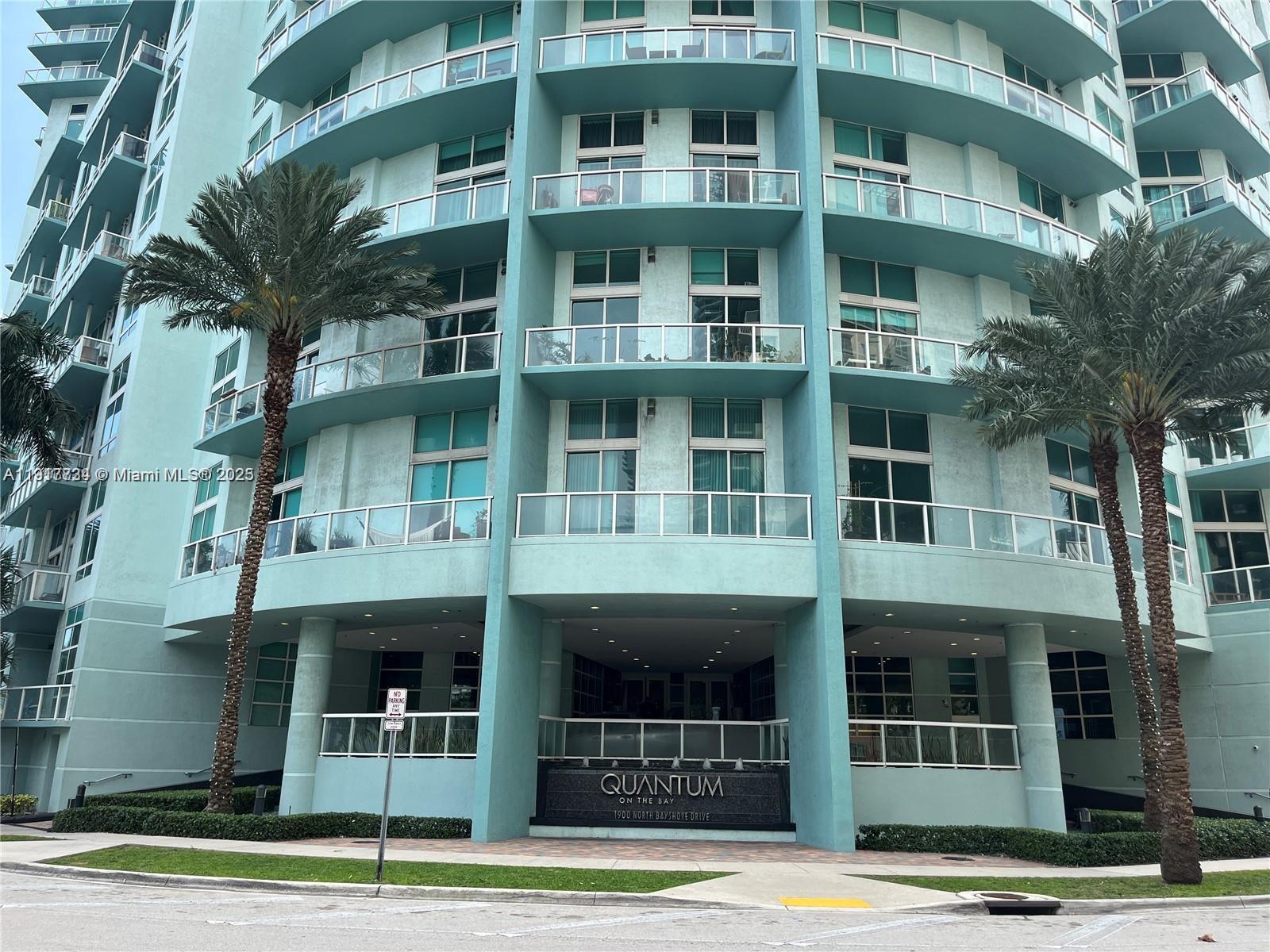 1900 N Bayshore Dr #3907, Miami FL 33132