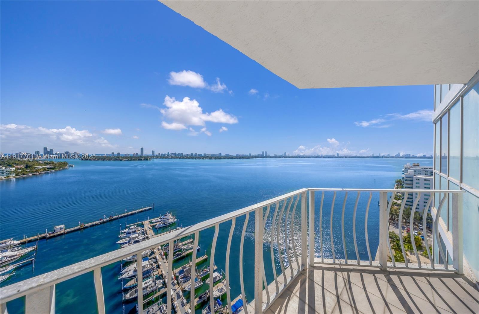 7601 E Treasure Dr #1920, North Bay Village FL 33141