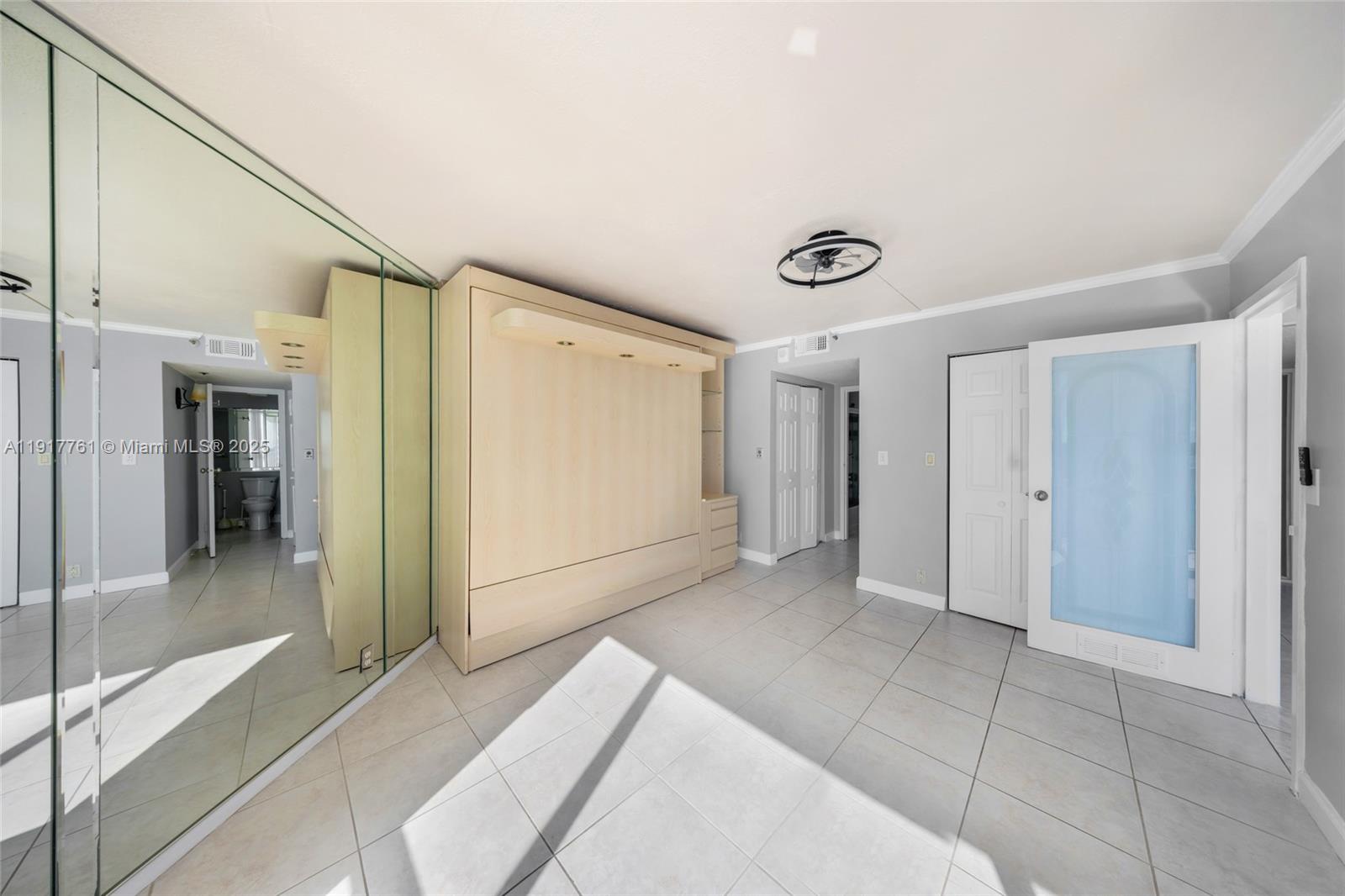 7601 E Treasure Dr #1920, North Bay Village FL 33141