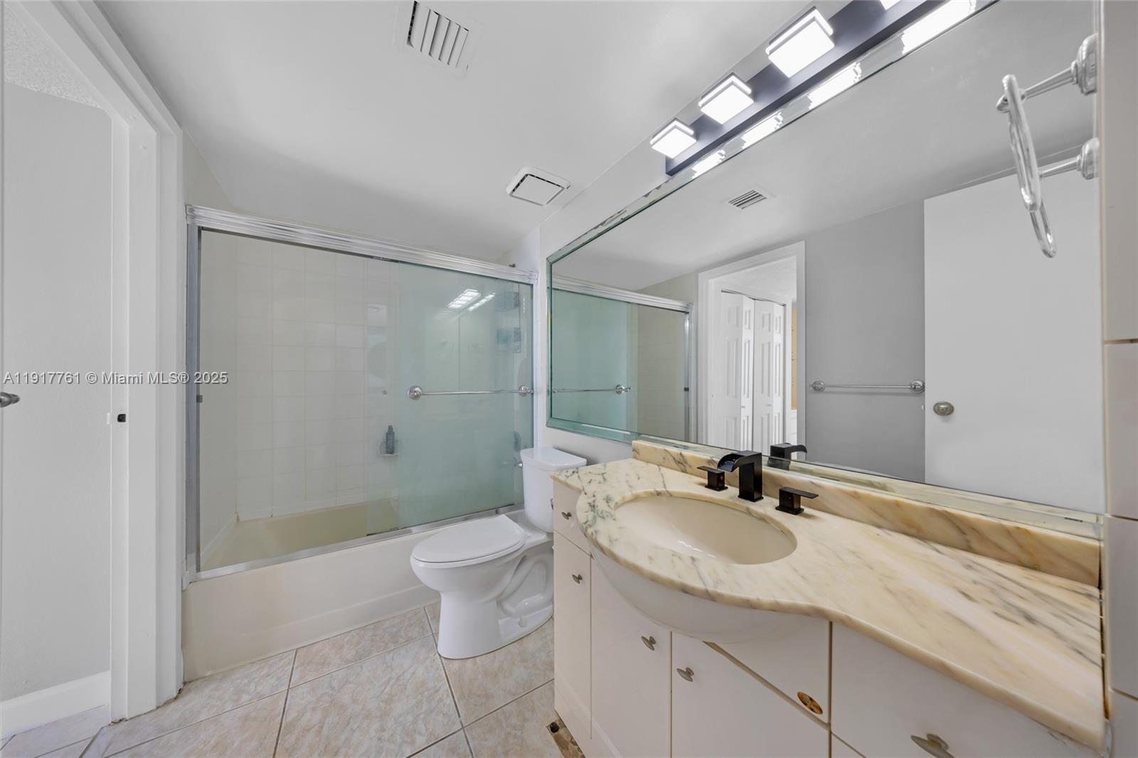 7601 E Treasure Dr #1920, North Bay Village FL 33141