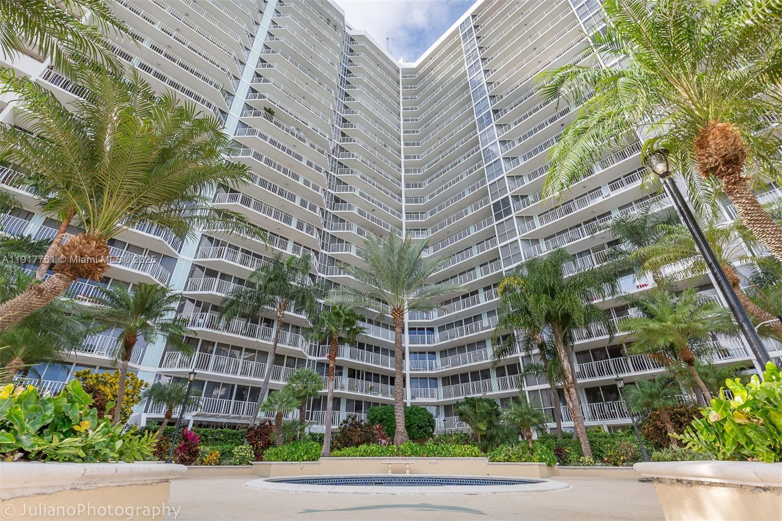 7601 E Treasure Dr #1920, North Bay Village FL 33141