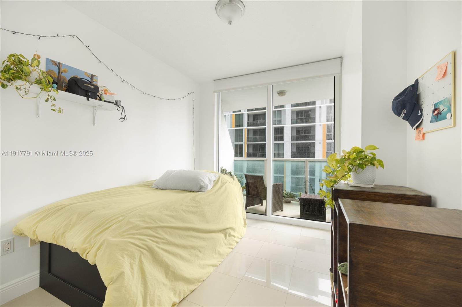 41 SE 5th St #1210, Miami FL 33131
