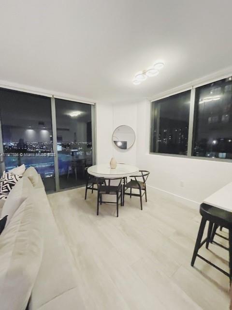121 NE 34th St #1409, Miami FL 33137
