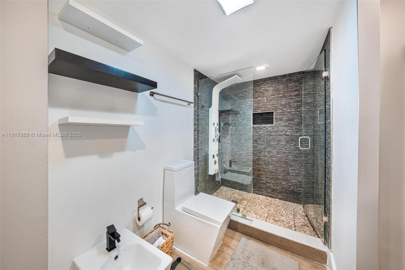 1541 Brickell Ave #C406, Miami FL 33129